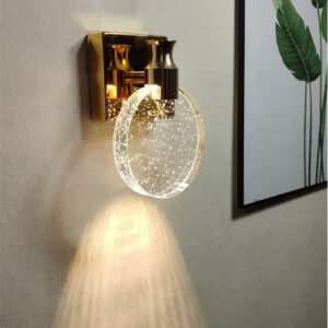 Sieninis šviestuvas 010